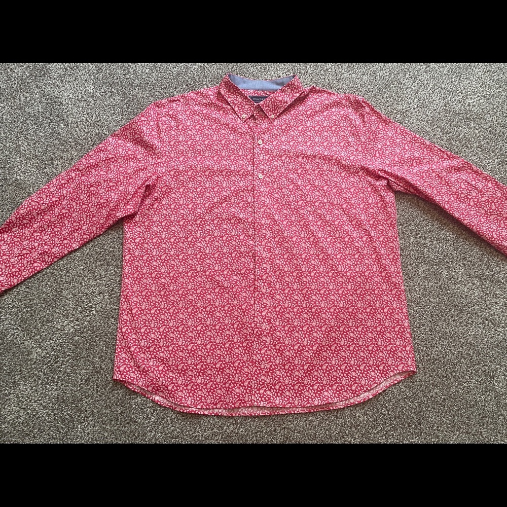 2XL Red Crown and Ivy Button Up